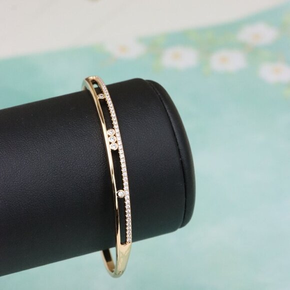 Elegant Rose Gold Plated Bangle with Crystal Detailing, XPBL0568 - Picture 7 of 12